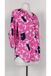 Current Boutique-Yumi Kim - Pink & Navy Blouse Sz S